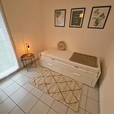 Le Clair De Lune Elegant T3 With Private Parking Maubeuge