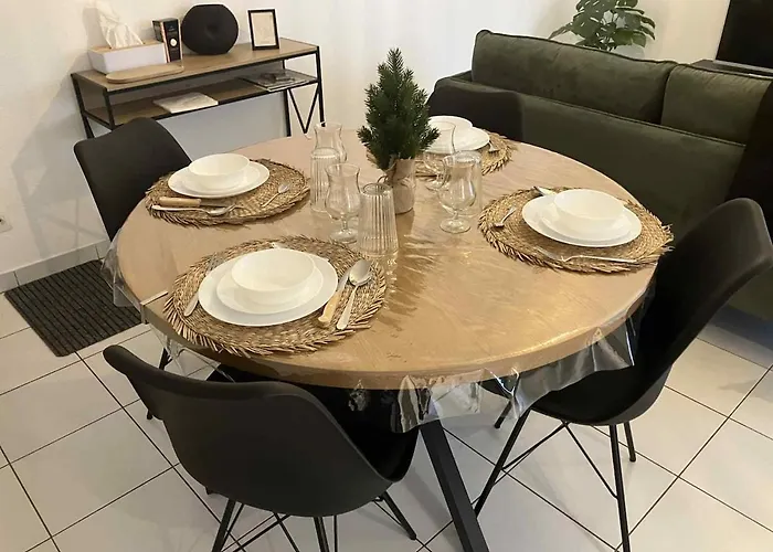 Appartement Le Clair De Lune Elegant T3 With Private Parking