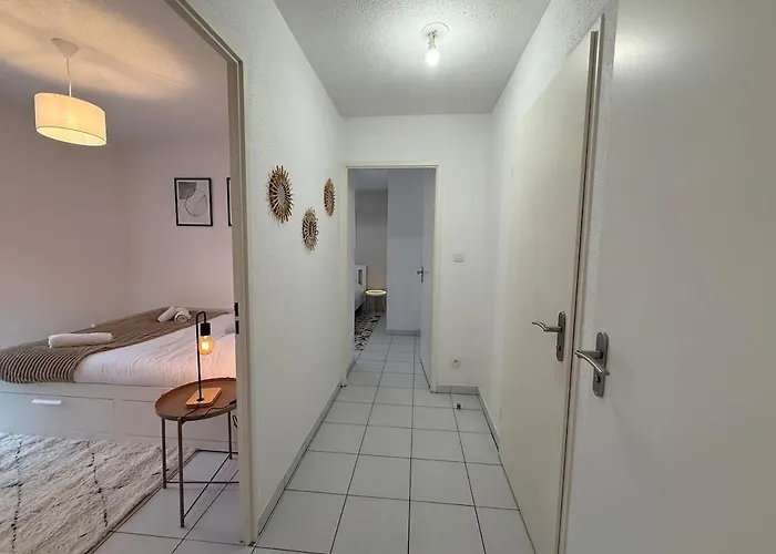 Le Clair De Lune Elegant T3 With Private Parking *